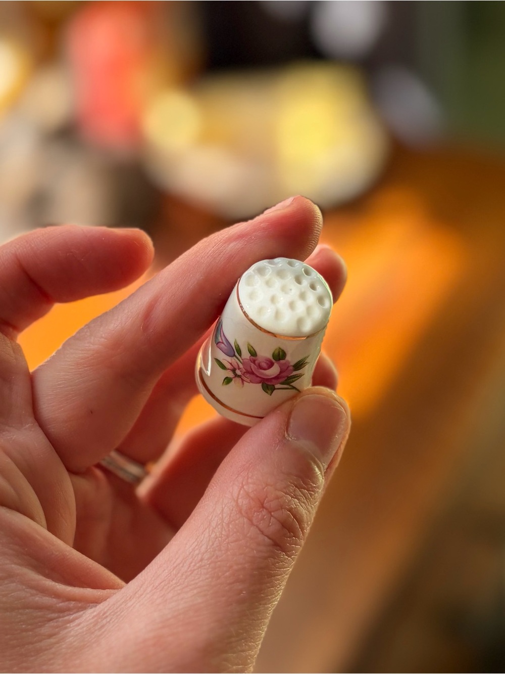 Porcelain Floral Pink Thimble Vintage Retro Keepsake Sewing & Crafts - Picture 2 of 5